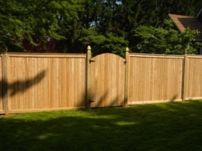 Деревянный забор сплошной 12 метров фото в Лабинске