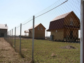 Забор из сетки рабицы в натяг с протяжкой арматуры 150 метров фото в Лабинске