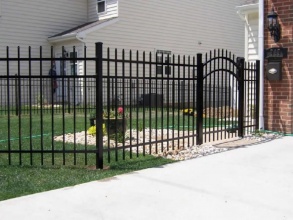 Сварные заборы с утрамбовкой щебнем 150 метров фото в Лабинске